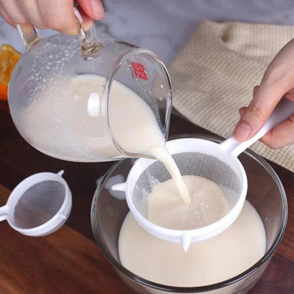 Kitchen Handheld Plastic Sieve Tea Strainer Flour Sifter Filter Reusable Handheld Filter Kitchen Accessories - image 3