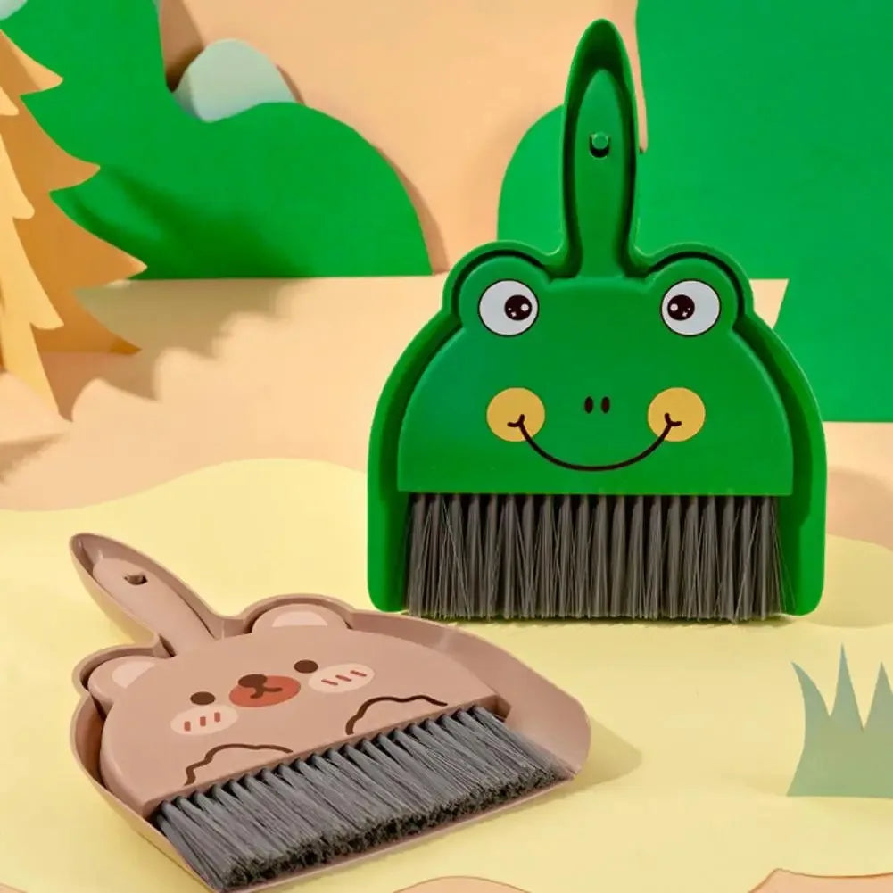 2Pcs/Set Small Broom Dustpan Set Cartoon Rabbit Bear Frog Pattern Keyboards Cleaning Mini Broom Dustpan Set - image 4