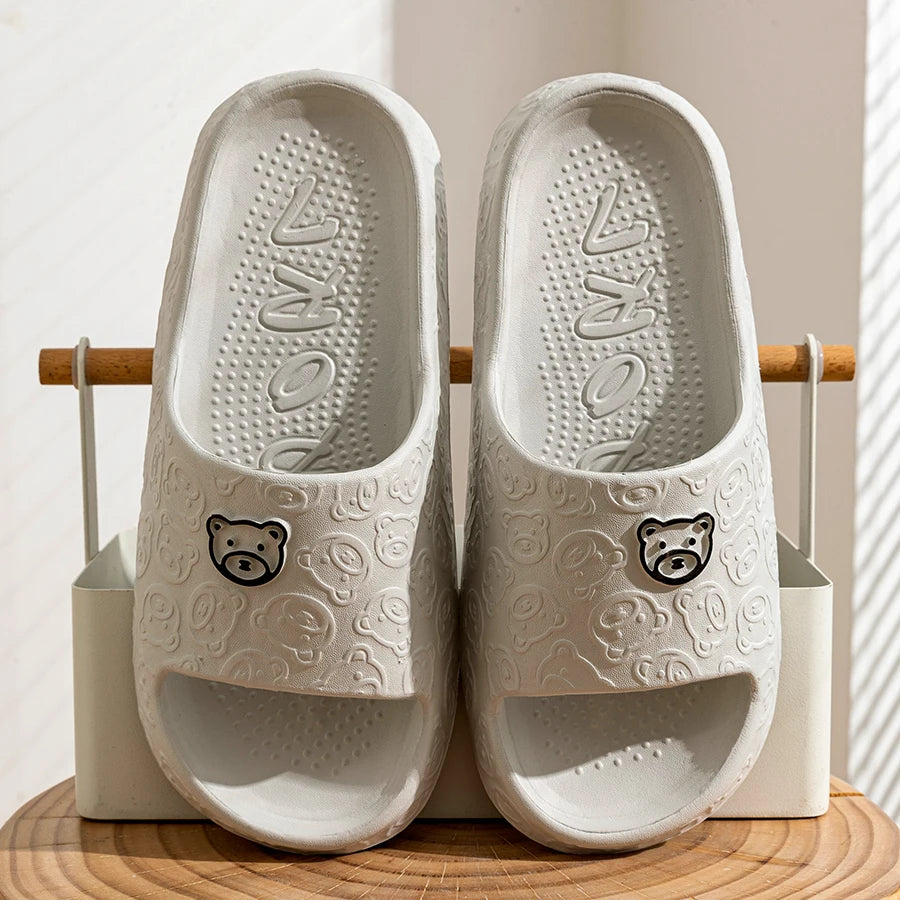 Summer Fashion Men's Slippers Printting Little Bear Sandals Indoor Bathroom Non-slip Soft Women Dormitory Casual Shoes Coupl…