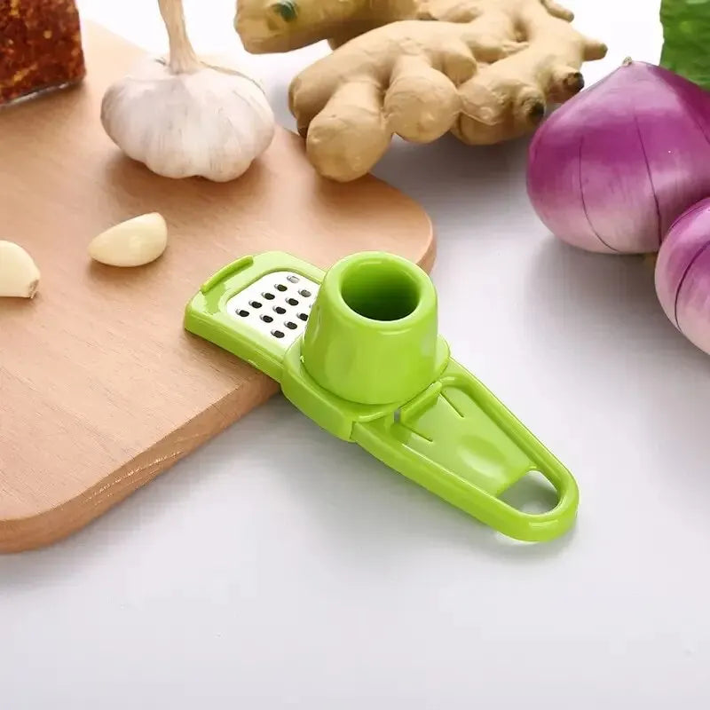 1 Pack Mini Garlic Grinder Creative Garlic Press Kitchen Garlic Mash Manual Garlic Mashing Green Kitchen Gadgets - image 2