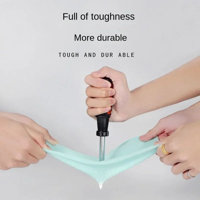 1 Pair Silicone WaterProof Shoe Covers Lip-resistant Rubber Rain Boot Rain Gear Overshoes Accessories for Outdoor Rainy Day…