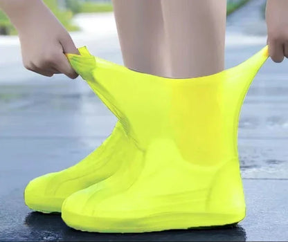 1 Pair Silicone WaterProof Shoe Covers Lip-resistant Rubber Rain Boot Rain Gear Overshoes Accessories for Outdoor Rainy Day…