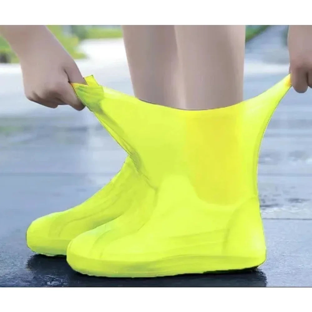 1 Pair Latex Waterproof Shoe Covers Lip-Resistant Rubber Rain Boot Rain Gear Overshoes Accessories for Outdoor Rainy Day - i…