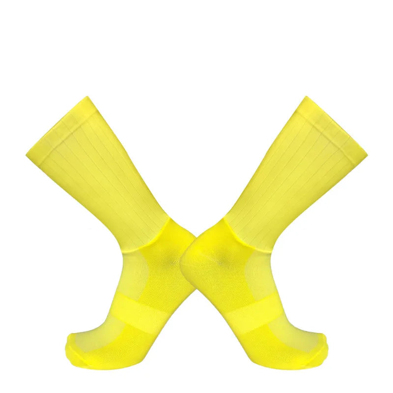 Aero Cycling Summer Anti Socks Whiteline Slip Silicone Socks Men Bicycle Sport Running Bike Socks Calcetines Ciclismo - imag…