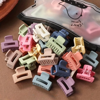 20 Pcs/bag Solid Color Matte Hollow Hair Claw Clip Candy Color Catch Barrettes Stylish Hair Accessories Suitable for Women
